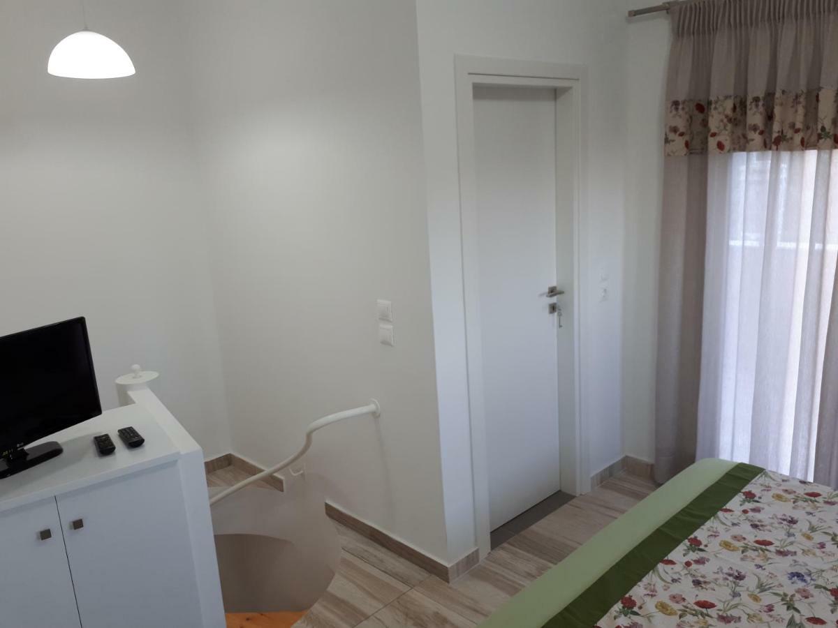 Villa Irini - Cretan Luxury Villa With Amazing View Paraspori  Екстер'єр фото